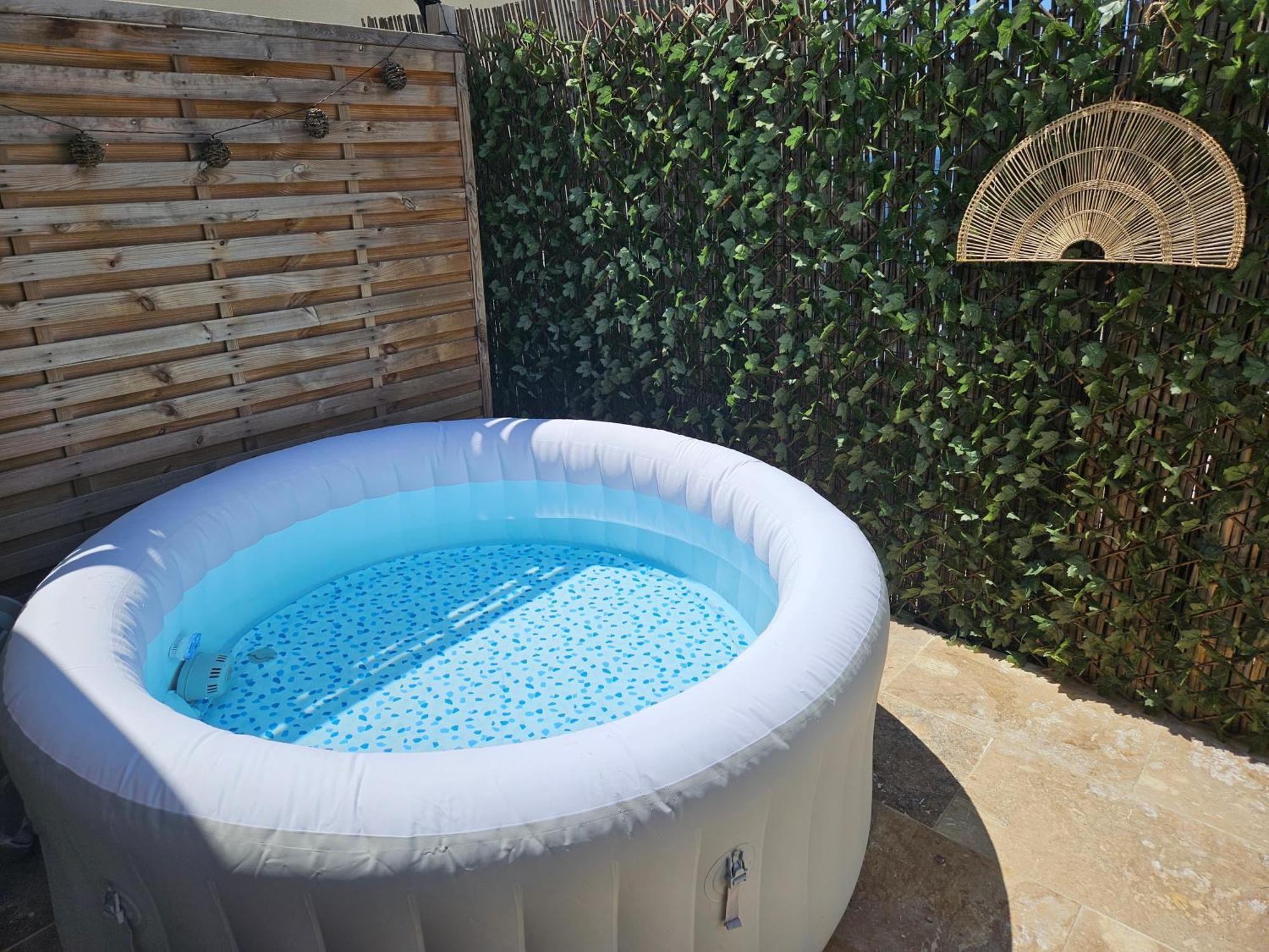 Havre De Paix Climatise Vers Gordes - Spa & Nature Beaumettes Extérieur photo